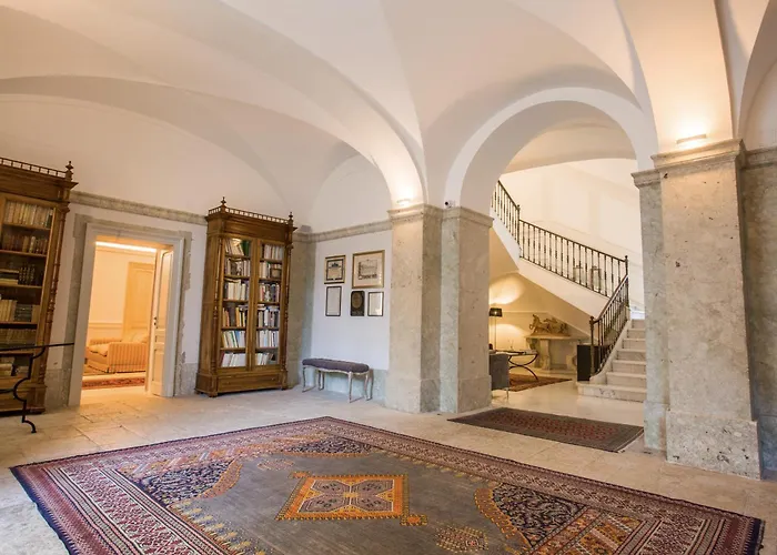 Palazzo Del Senatore